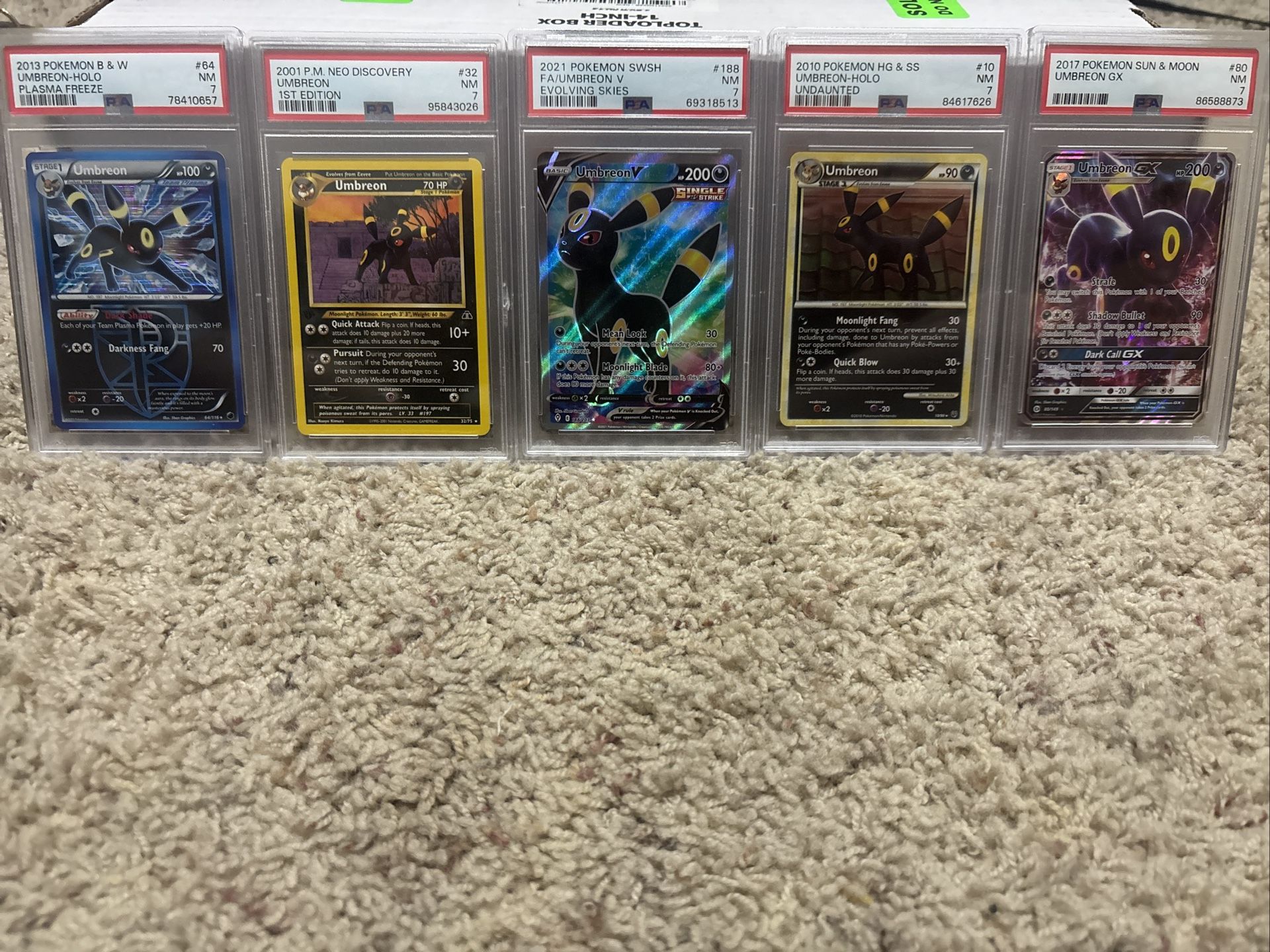 Lot Of PSA 7 Umbreons