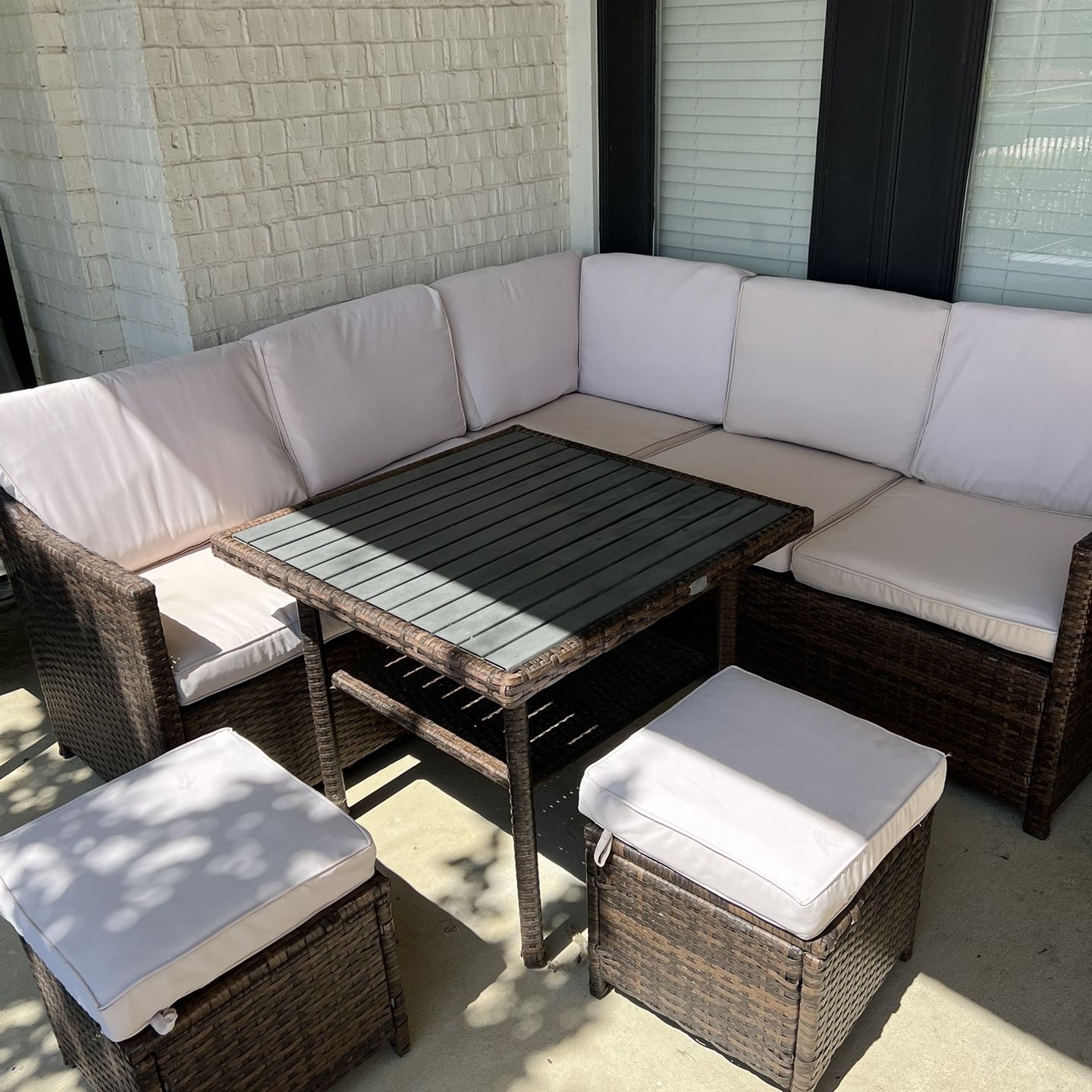 Sectional Patio Set With Table