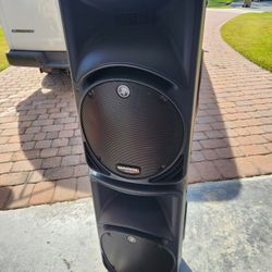 Mackie SRM(contact info removed)-Watt 2-Way Portable Powered Loudspeaker (Pair)