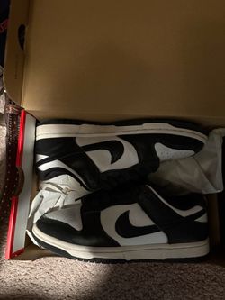 Nike Dunk High Black and White Sneakers
