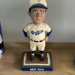 babe ruth bobble head 