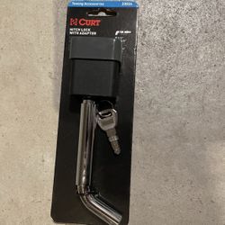 CURT 23024 Hitch Lock New
