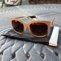 QUAY AUSTRALIA LAUREN x Diff Sunglasses (Rose gold)
