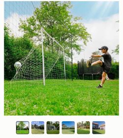 Back yard soccer goal rebounder
