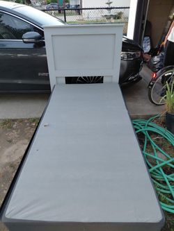 Twin bed