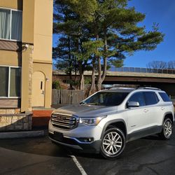 ///2018 GMC Arcadia SEL-2 AWD  1owner///