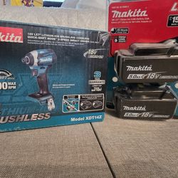 Makita 18 V LXT Brushless Drill and Batteries New