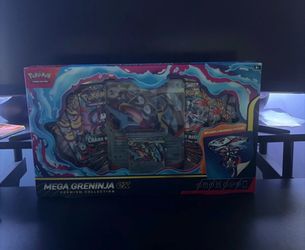 Pokémon Mega Greninja EX Premium Collection Box