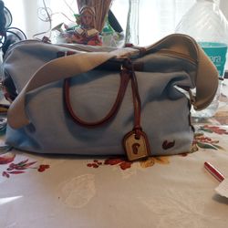 Authentic Dooney & Bourke Cross Body Bag