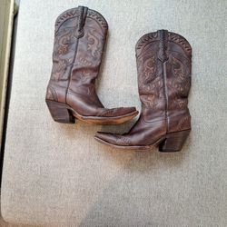 Lucchese Woman's Western Boots- #M5020 