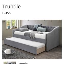 Day Bed With Memory Foam Mattress 