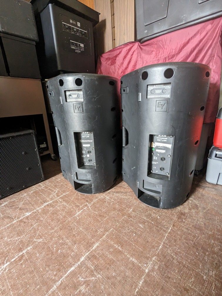 ElectroVoice ZX4 15" 2Way 400W Passive Loudspeaker for Sale in Garden