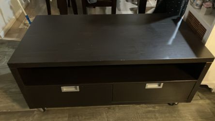 Entertainment TV Stand