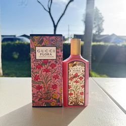 Gucci Flora Gorgeous Gardenia 