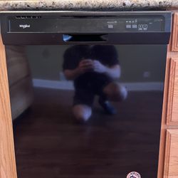 Whirlpool Dishwasher