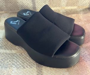 Women’s Platform Sandals