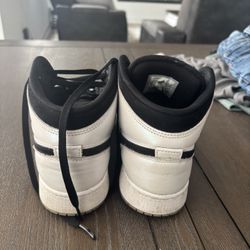 jordan 1  Mid diamond shorts. Size 6Y