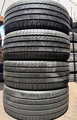 235/45/18 Michelin Selling a set of 4 tires in excellent condition 🫡