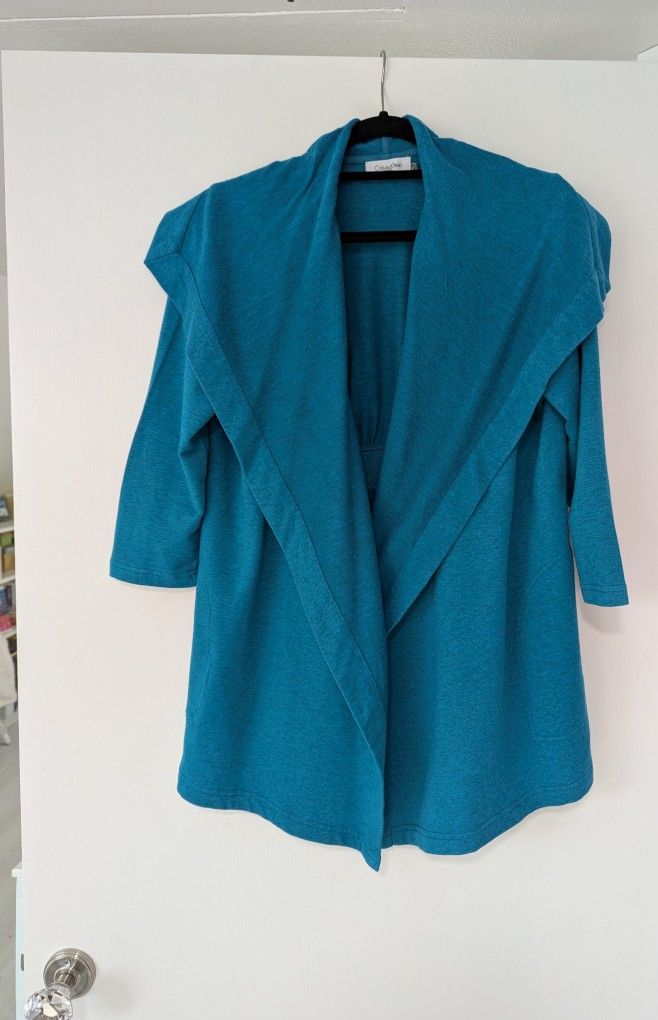 Woman's turquoise/ teal size M- cardigan - blazer - coat side pockets