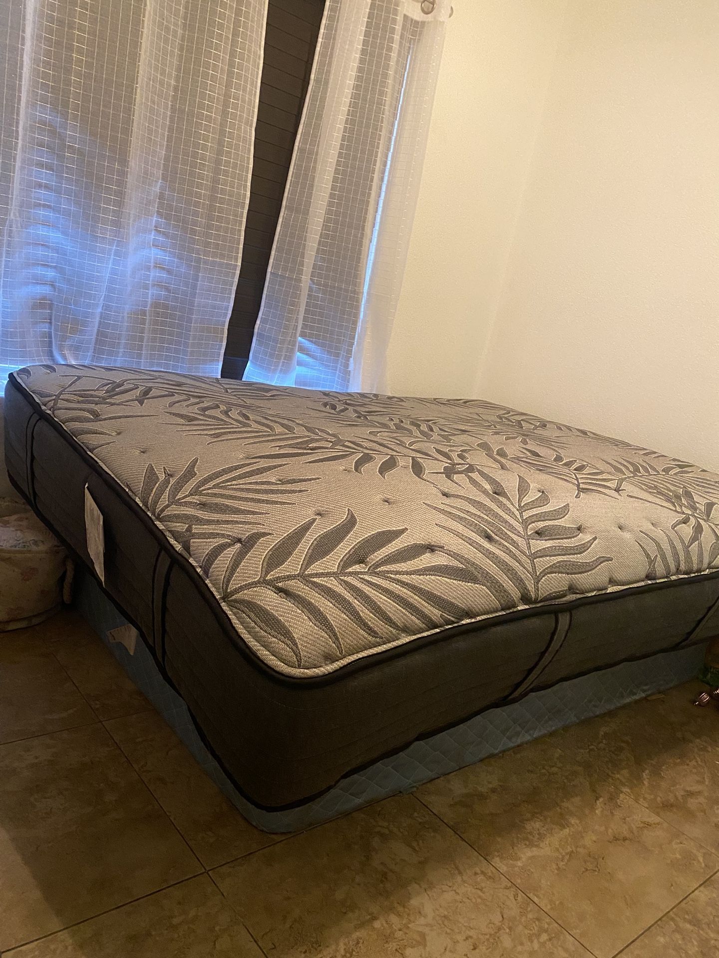 Queen & Twin Size Mattresses