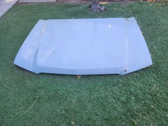 04 Chevy Silverado Hood