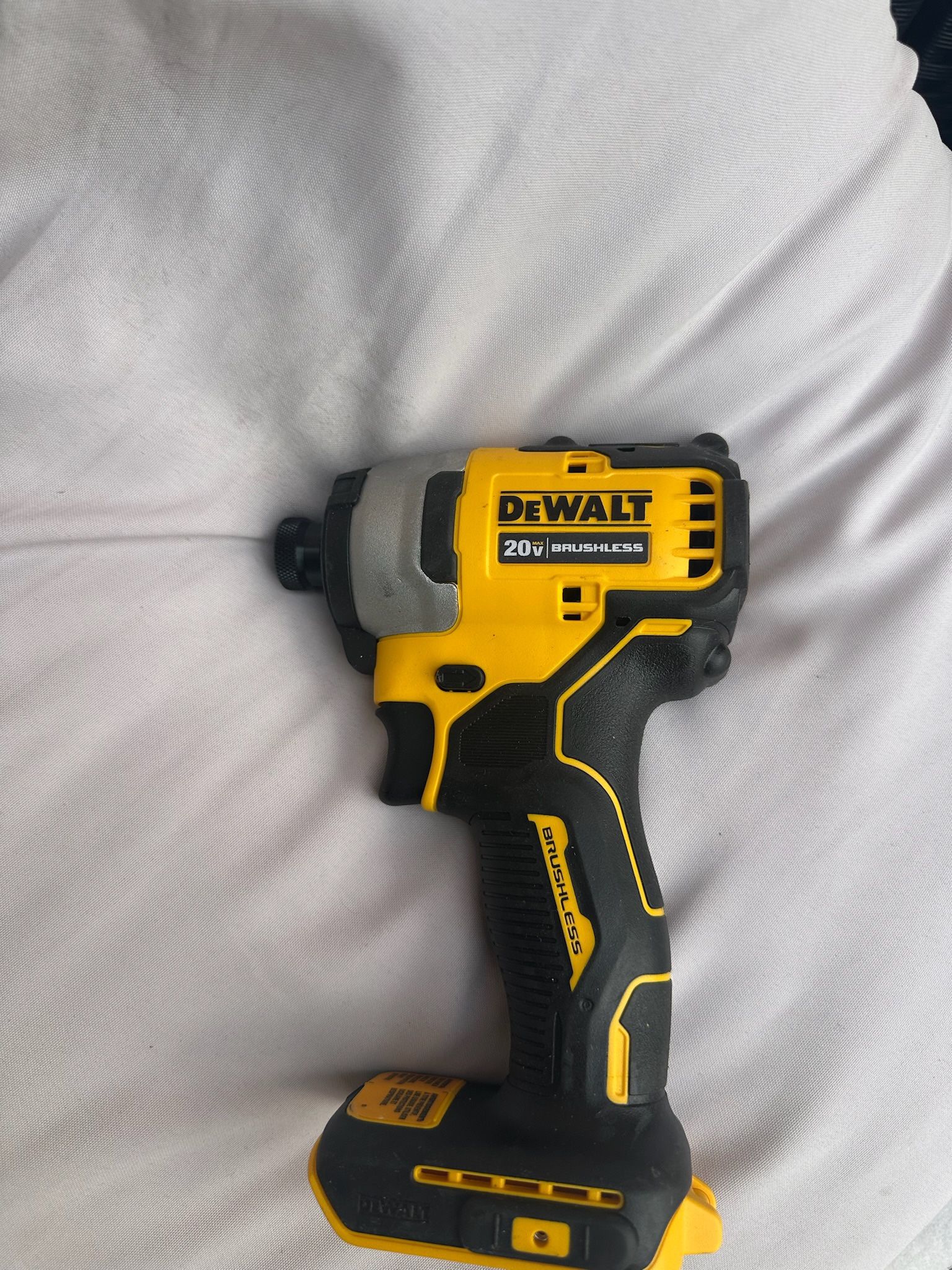 New Dewalt Brushless Atomic Impact Drill Only Tool