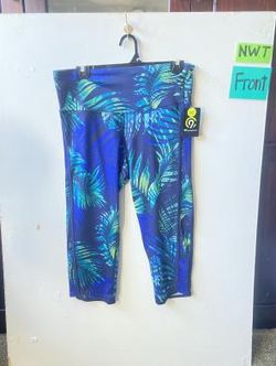 Champion Women's Green/Black 20" Capri Athletic Sweatpants Size XL NWT