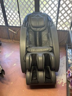 Human Touch Novo XT2 Massage Chair
