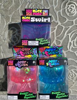 NeeDoh Jelly squish and Swirl Cube