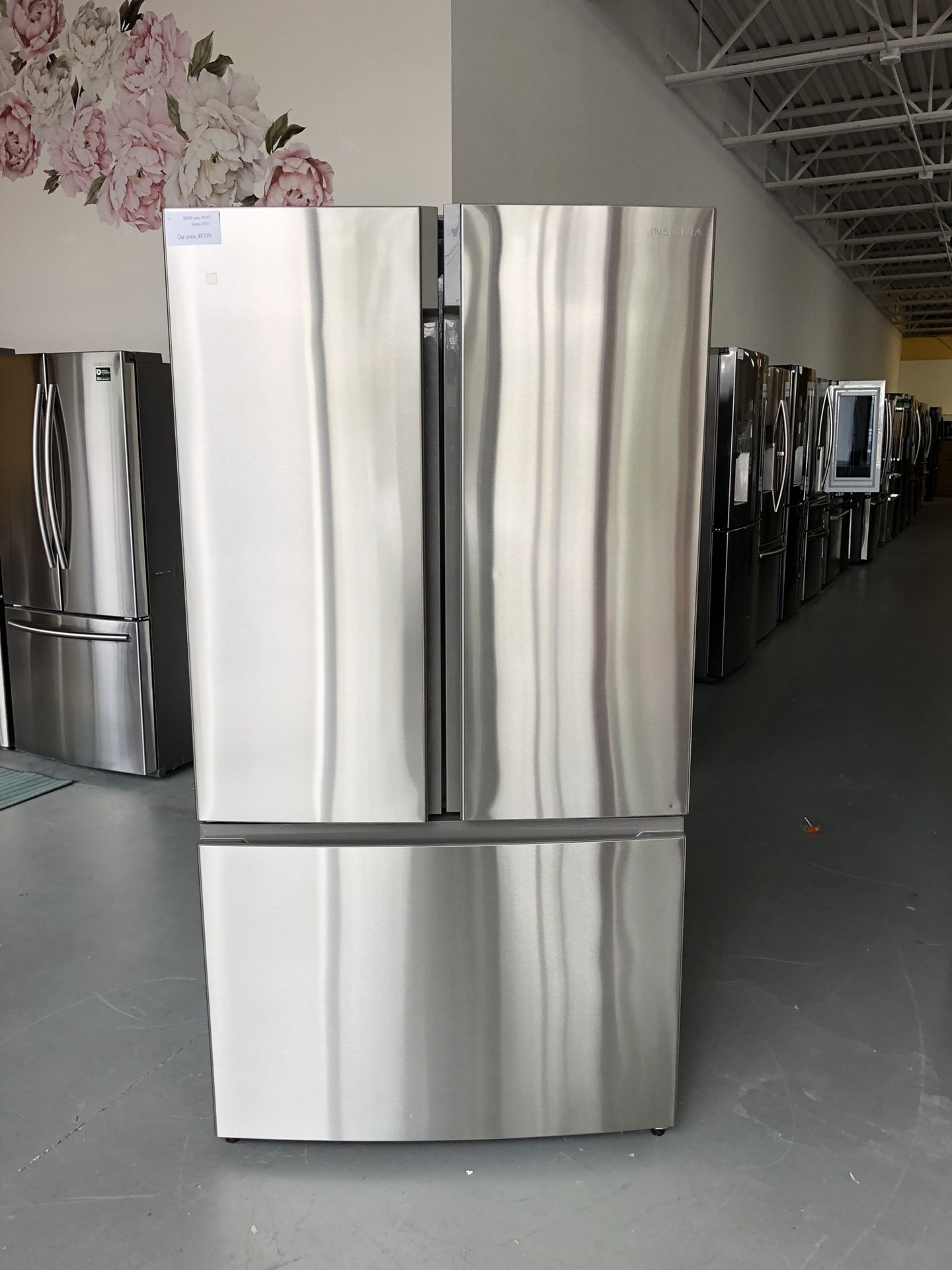 NEW Insignia - 26.6 Cu. Ft. French Door Refrigerator