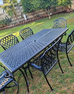 Patio set/outdoor dining set/outdoor Furniture/Cash Only