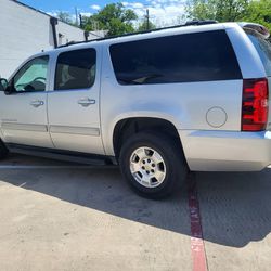 2011 Chevrolet Suburban