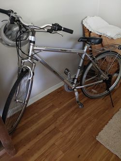 Women bicycle