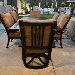 Luxury Patio Mallin 7 PC Outdoor Dining Set