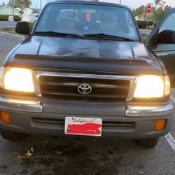 2000 Toyota Tacoma