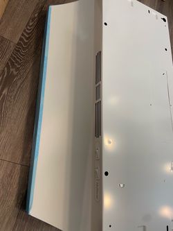 Brand New NuTone 30" Under Cabinet Range Hood - White