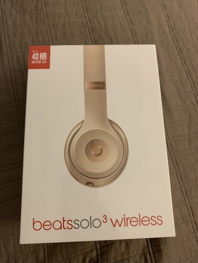 Wireless beats solo 3 gold pink