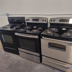 Stove Eléctric Nice Condition Everything $200. Eash