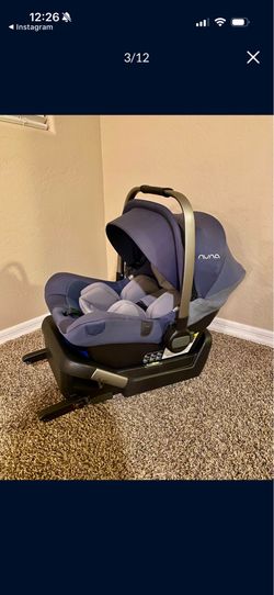 Nuna PIPA Lite car seat & base