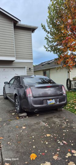 2014 Chrysler 300 s