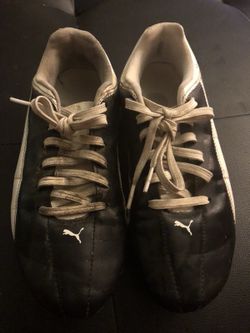 Puma Soccer shoes 6