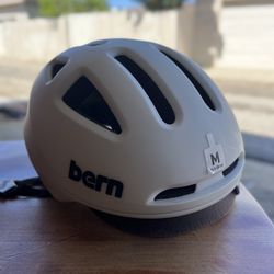 Helmet Bern
