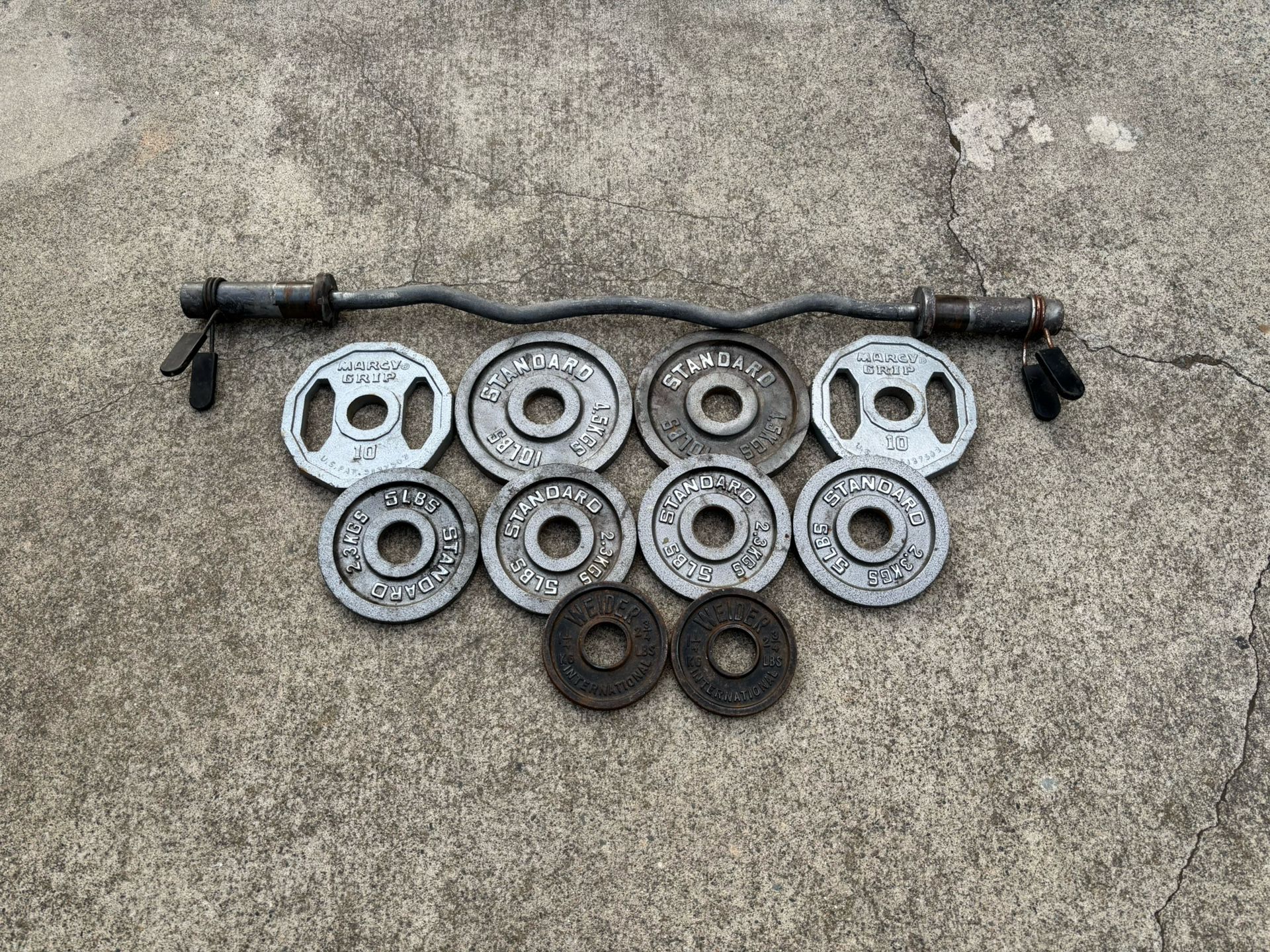 Olympic 2” EZ Curl Bar + 65lbs + Clamps