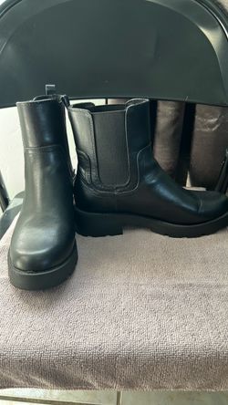 Botas y sandalias