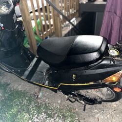 Moped Starts And Rides Can Ride Home 