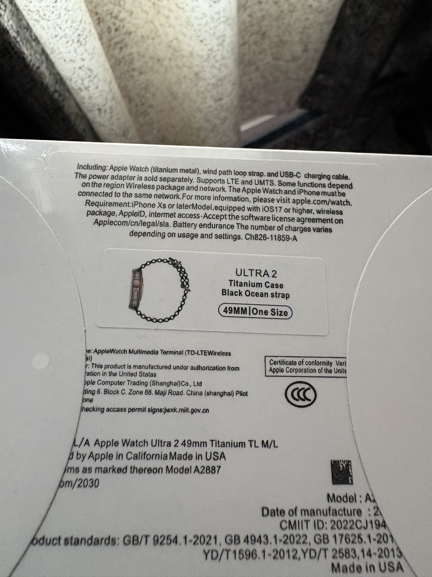 🚨 Brand New Apple Watch Ultra 2 Titanium – Exclusive Sealed Model 🚨