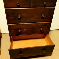 Chest Of Drawers Four Tier Drawer Set Beautiful Honey Oak Wood Like New Condition But Vintage