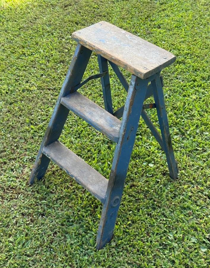 Vintage Primitive Wood 3 Step Ladder Rustic Plant Stand