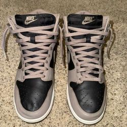 Nike Dunk High Taupe / Black – USED