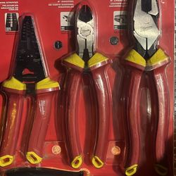 Milwaukee 1000 V Five Piece 